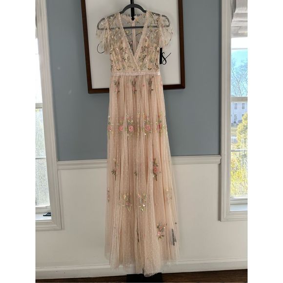 New BHLDN x NEEDLE & THREAD PETUNIA GOWN sz 0 - Picture 3 of 9